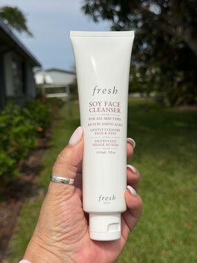 FRESH Soy Face and Eye Cleanser - 5oz
